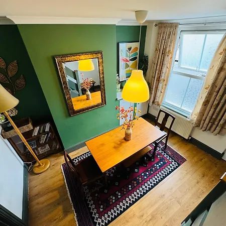 The Cosy Home In Burton. Sleeps 5. Fast Wi-Fi Exterior foto
