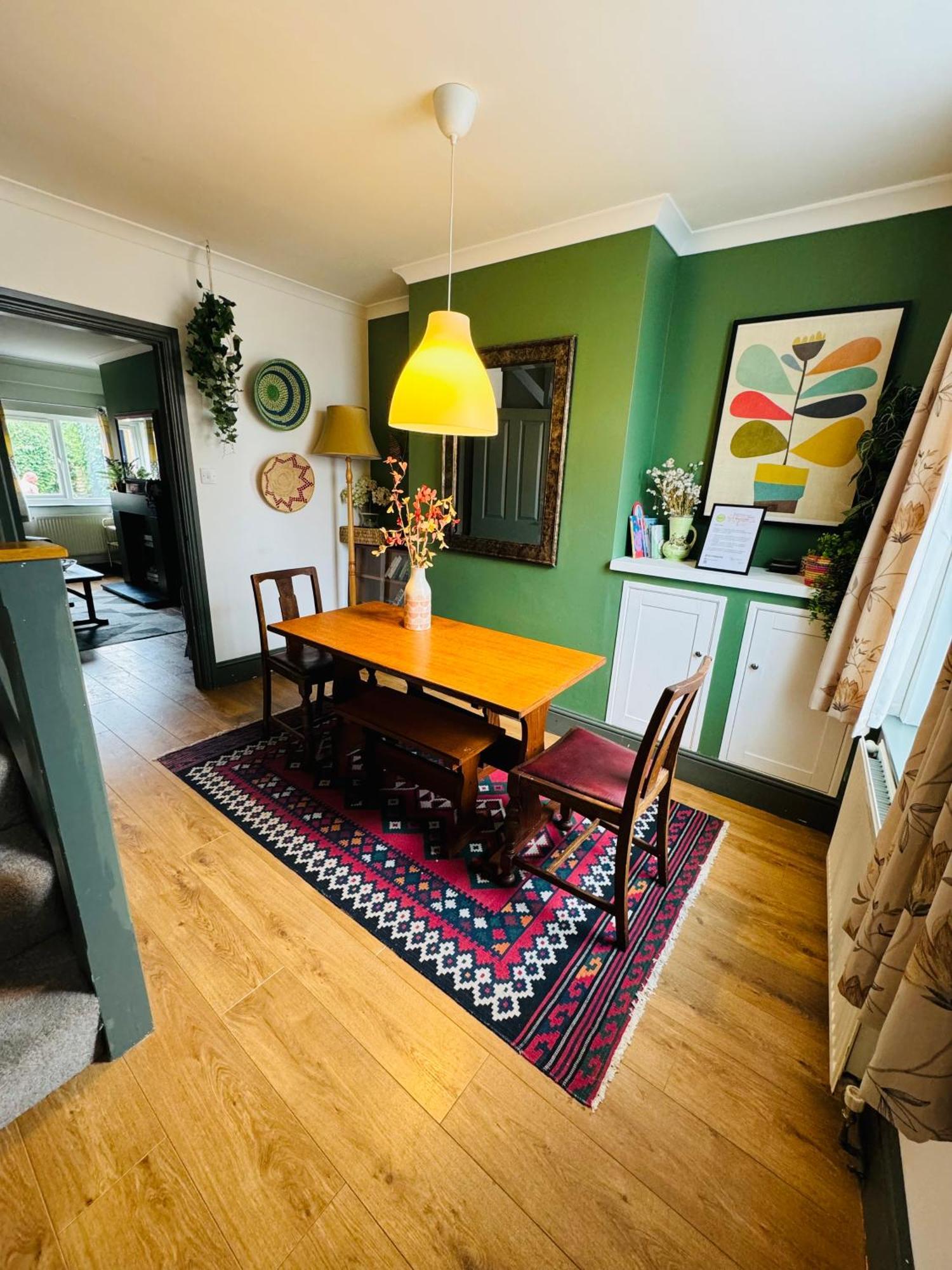 The Cosy In Burton. Sleeps 5. Fast Wi-fi